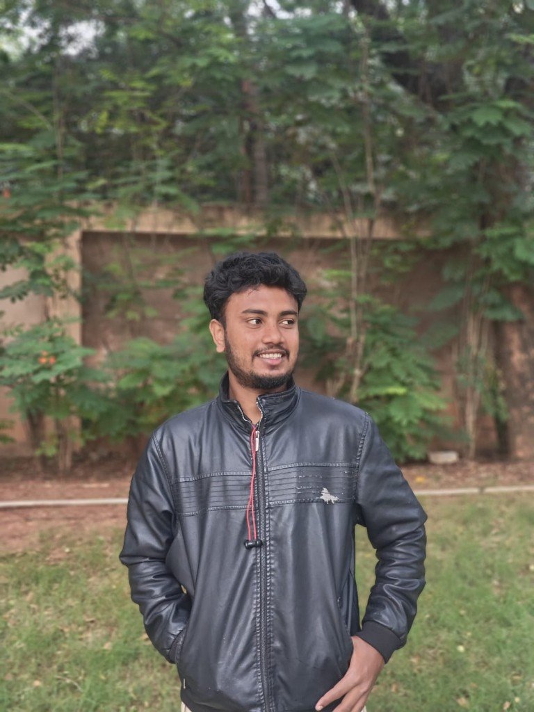 Vijay owner of Lucky Packers And Movers